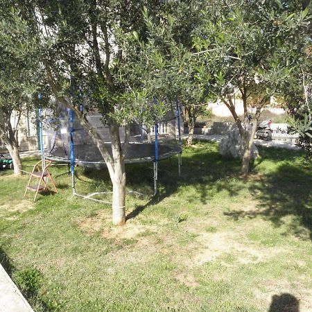 Apartments Brane - 180M To The Sea Vrsi Luaran gambar