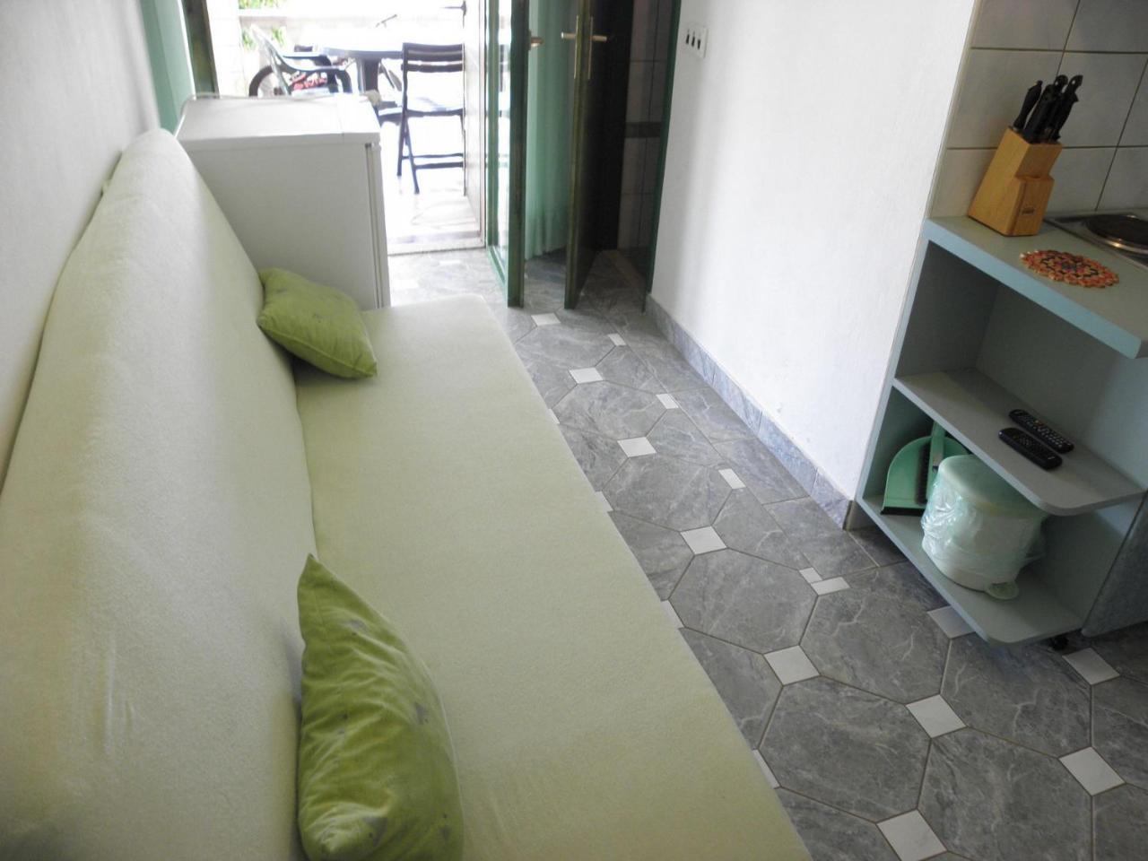 Apartments Brane - 180M To The Sea Vrsi Luaran gambar